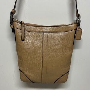 Coach Bleecker Vintage Genuine Leather Crossbody bag looks like never used